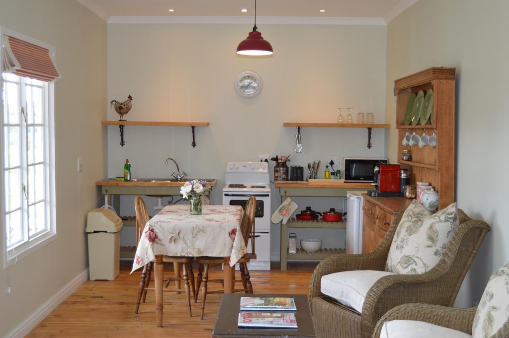 Cheverells Farm * Grabouw